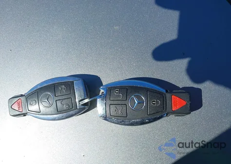 2011 Mercedes-Benz C 300 Luxury 4Matic/Sport 4Matic from USA, damaged, VIN WDDGF8BB2BR148388